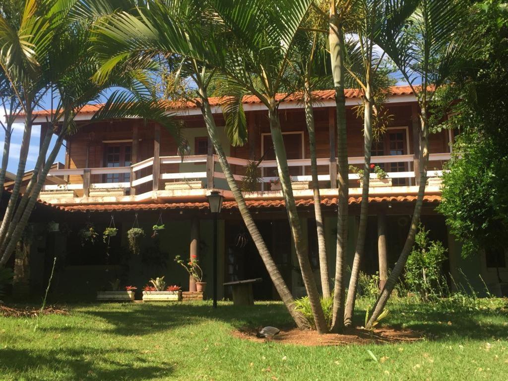 Confortavel Casa De Campo Em Condominio Fechado Aguas de Lindoia Luaran gambar